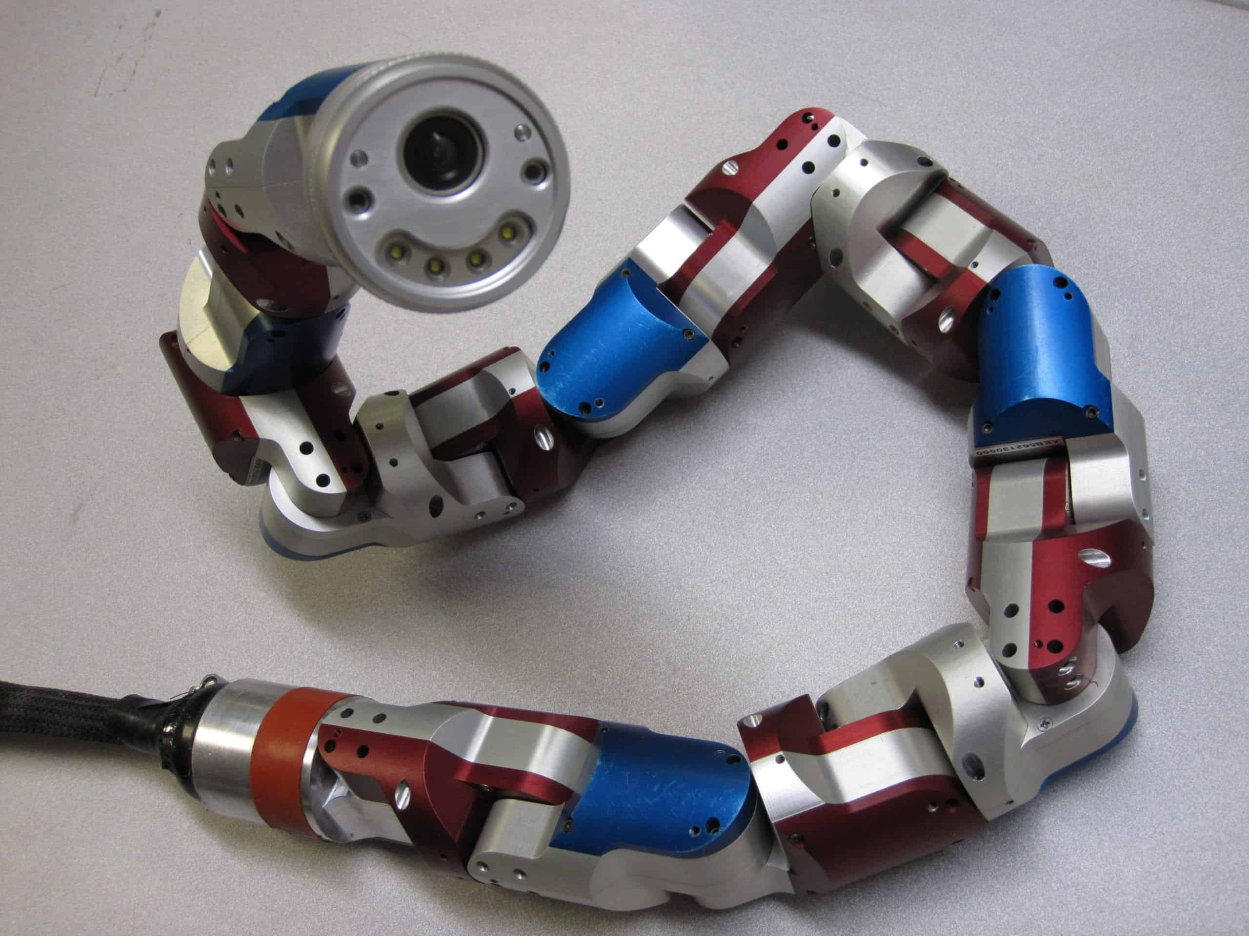 Modular Snake Robot Crawls Through Pipes To Inspect Unreachable Areas Modular Snake Robot Crawls Through Pipes To Inspect Unreachable Areas