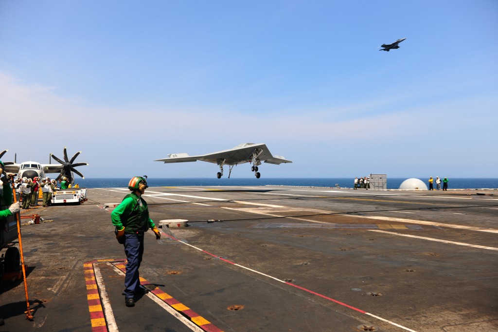 X-47B Landing on Aircraft Carrier