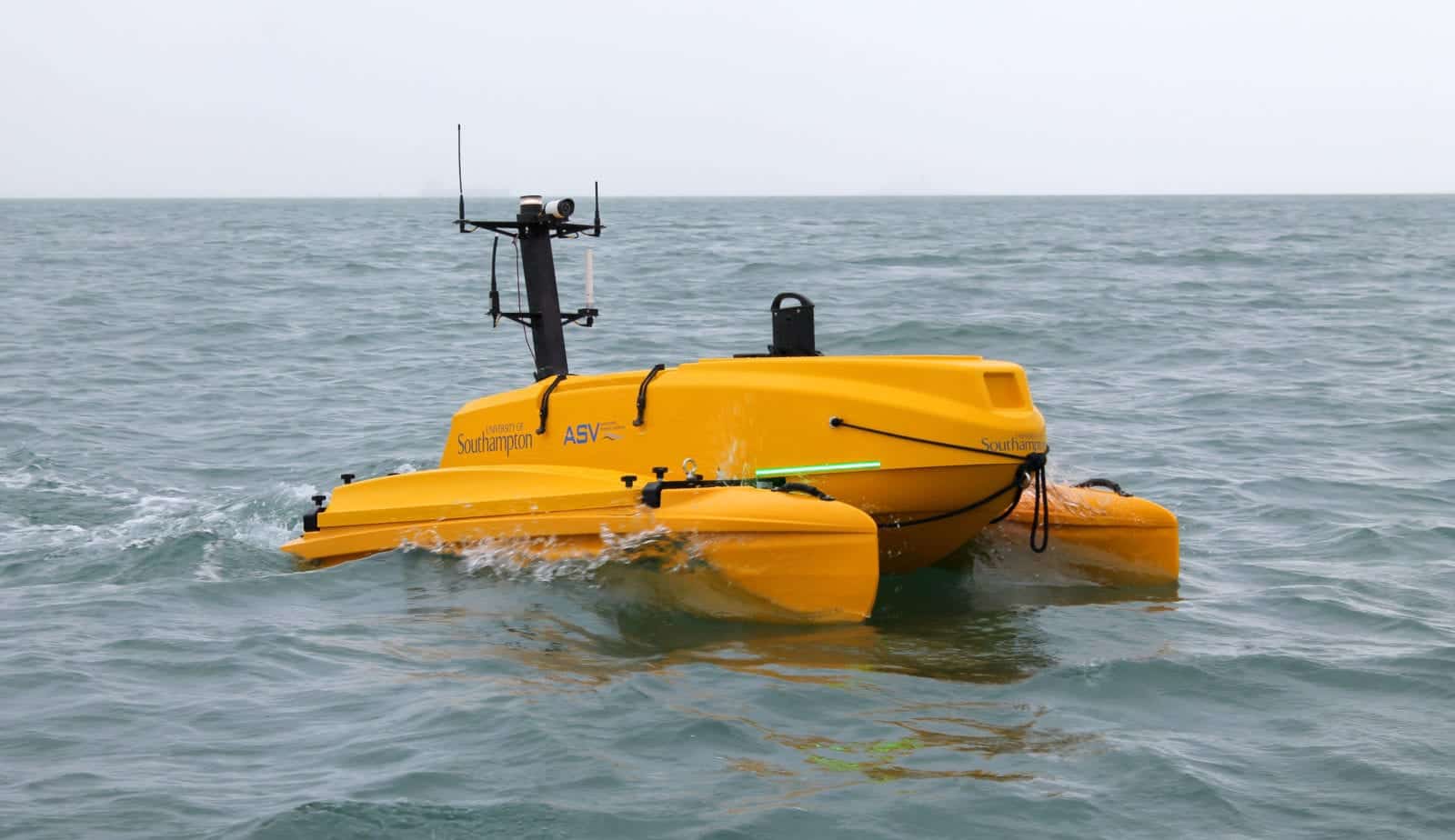 C-Cat 3 Small Multipurpose Work USV C-Cat 3 Small Multipurpose Work USV