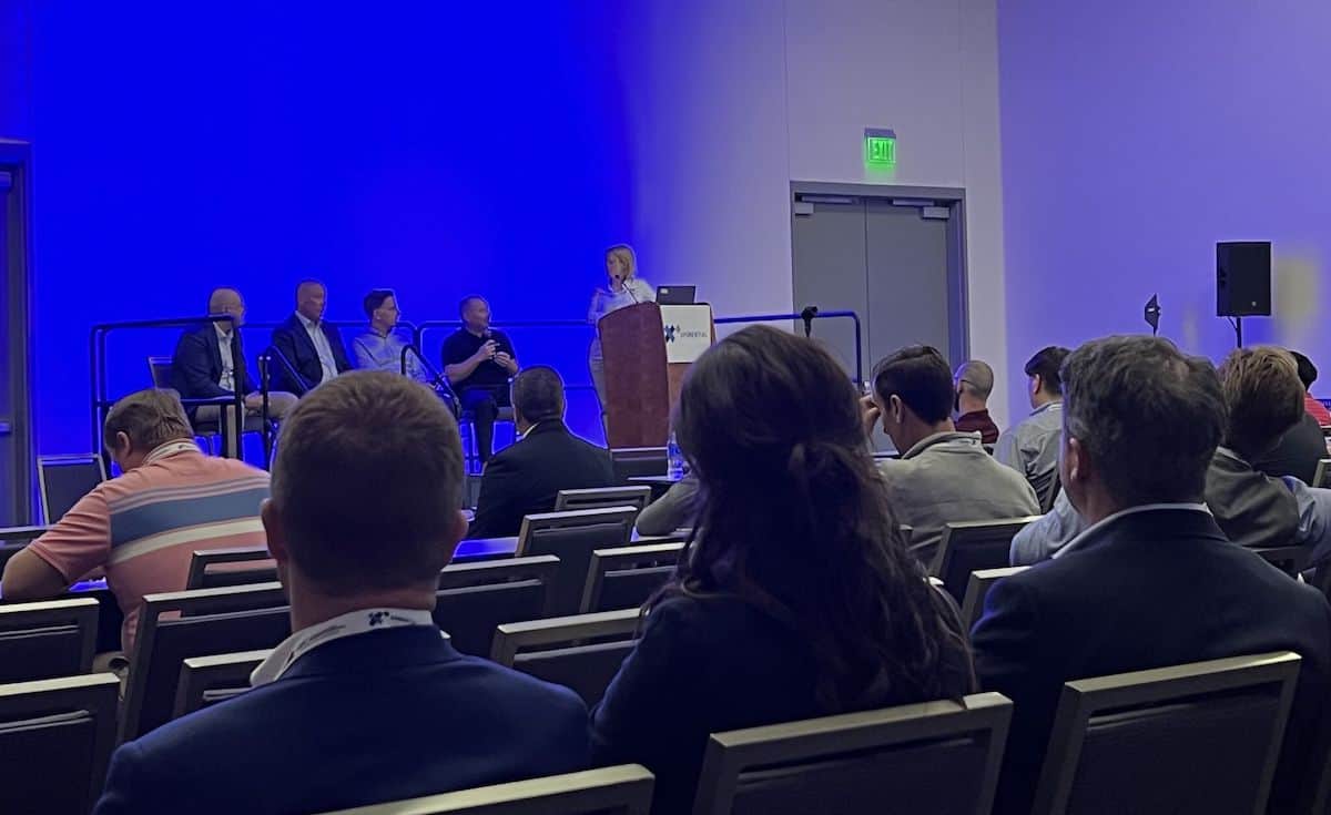 Caroline Panel Xponential