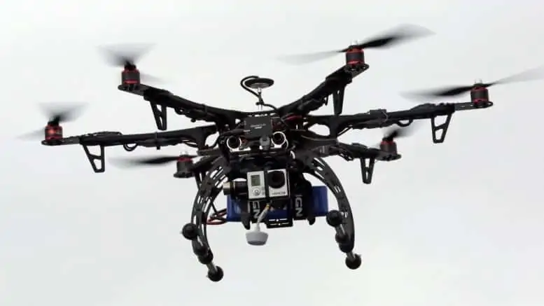 Quadcopter drone