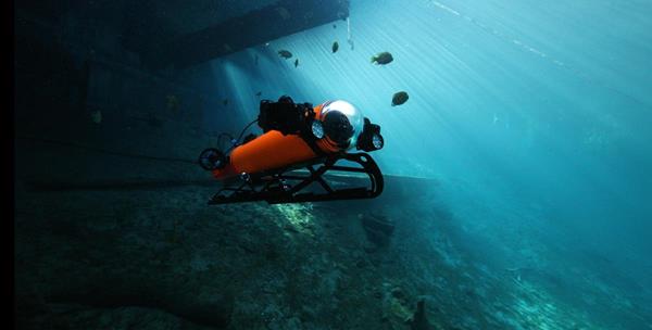 Aquabotix hybrid AUV-ROV
