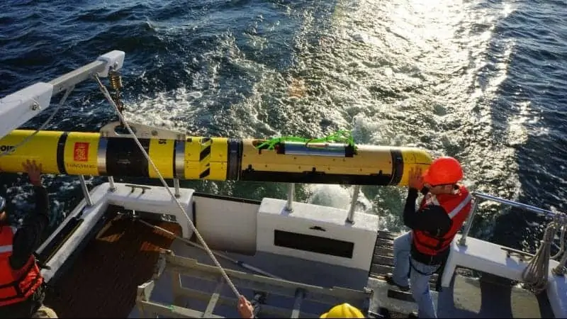 Kraken's AquaPix® Real Time Miniature Synthetic Aperture Sonar integrated onboard a REMUS 600 AUV