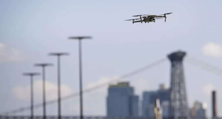 Unmanned traffic management