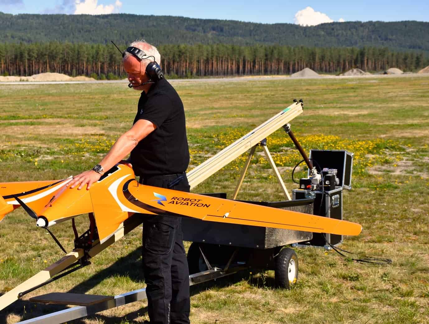 SkyRobot™ FX20 Fixed-Wing UAV | Catapult-launched, medium-range fixed