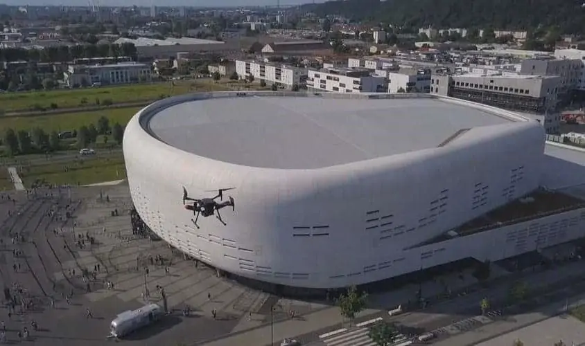 Elistair tethered drone system at Bordeaux Arena