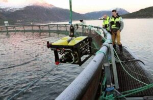 Acoustic Positioning System Tracks Aquaculture ROVs | UST