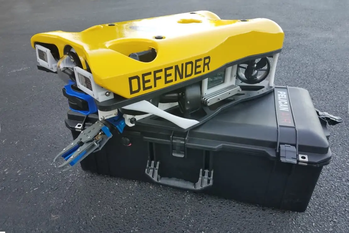 Defender ROV with Tritech multibeam sonar