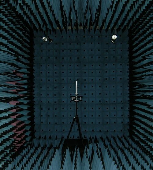 antenna in anechoic chamber