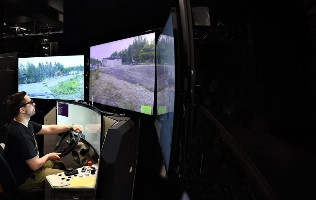 Patria UGV BVLOS control station