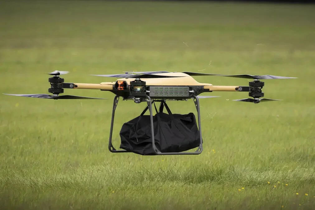 Dron transportowy firmy BAE Systems FalconWorks