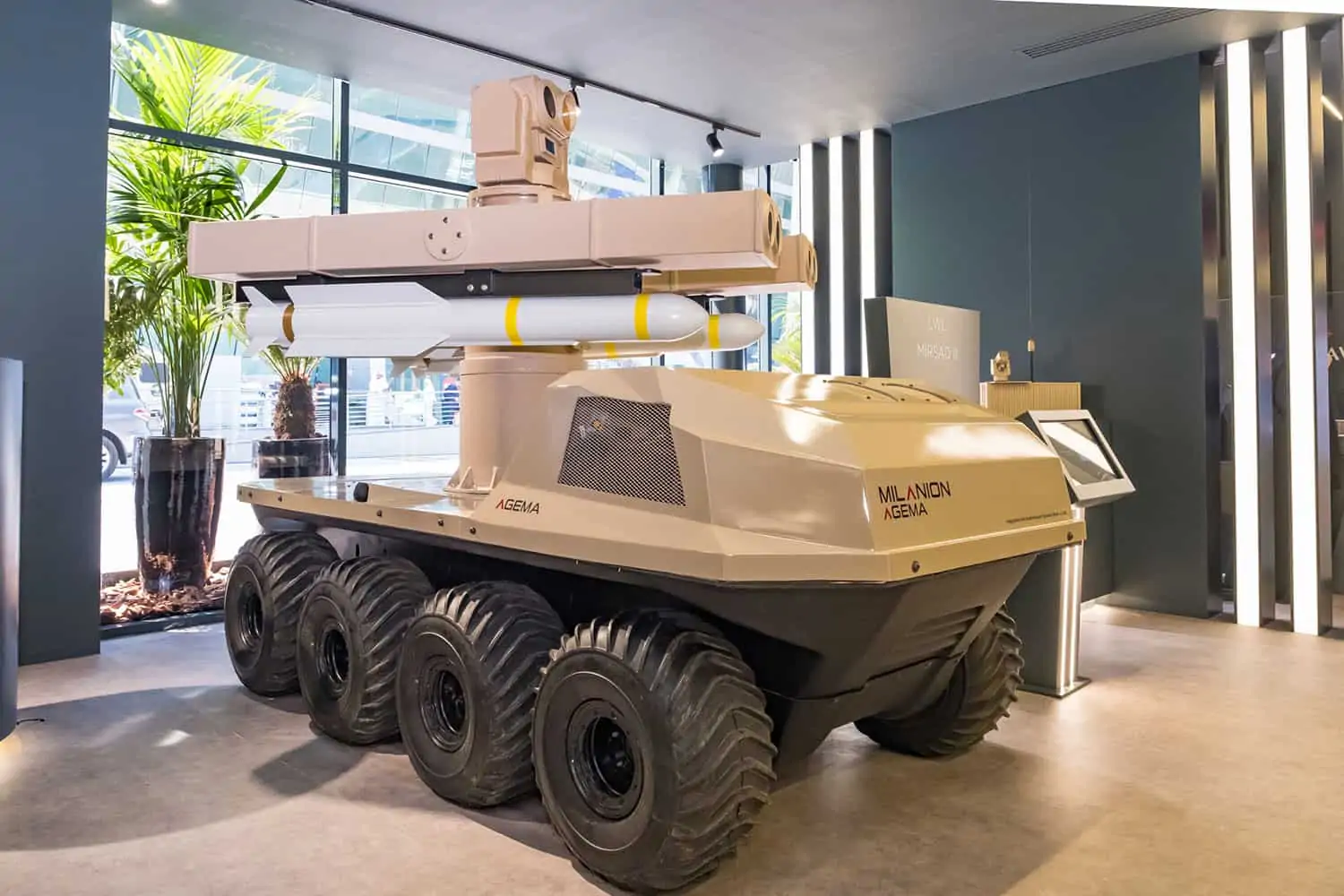 military unmanned ground vehicle