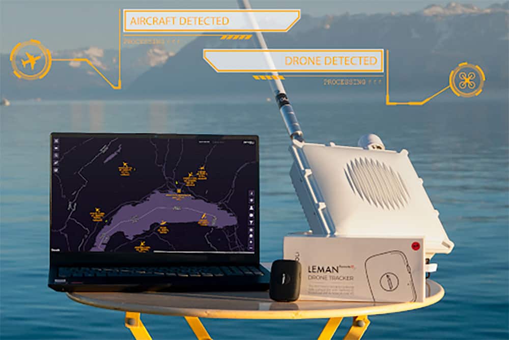 Air traffic monitoring