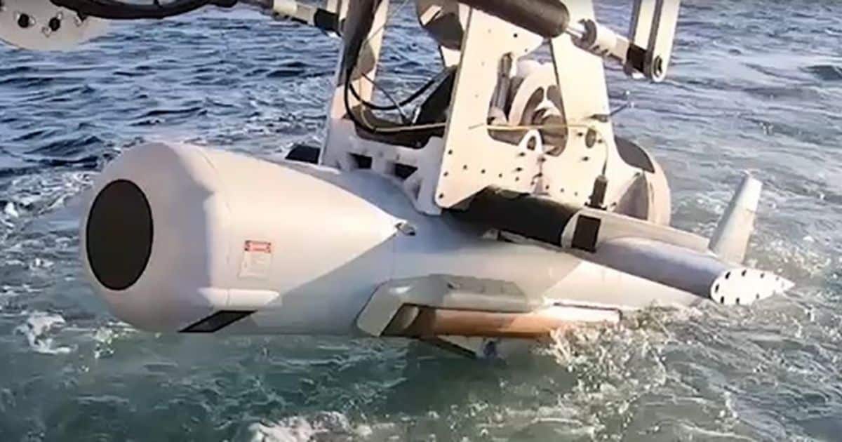 Minehunting Sonar Integrated with Maritime C2 System UST