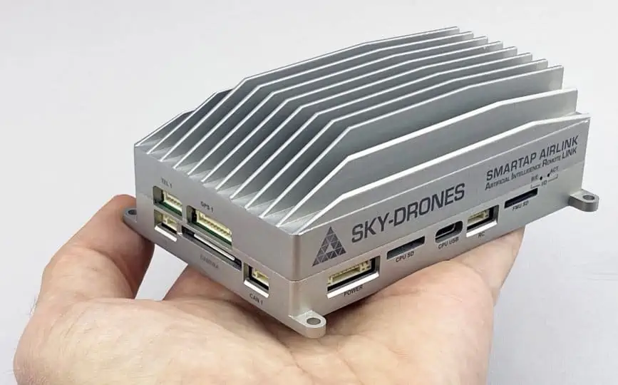 Sky-Drones flight computer and autopilot