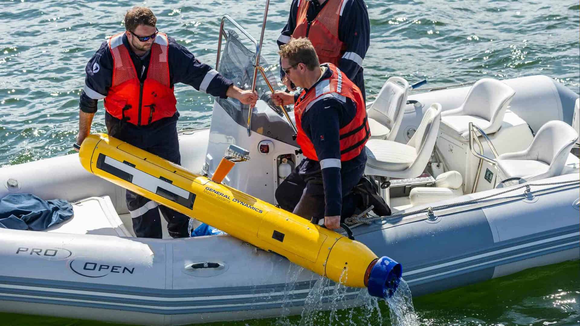 Side-scan sonar