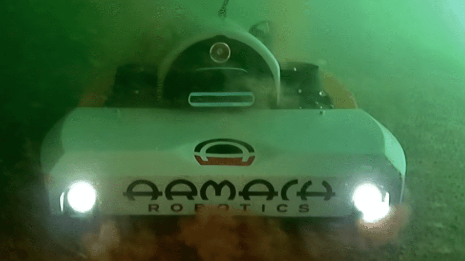 In Water Hull Service Robot Launched 