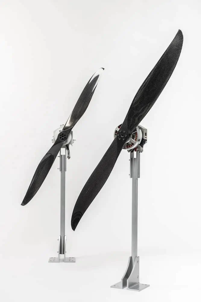 Flight Stand 15 (left) and Flight Stand 50 (right)