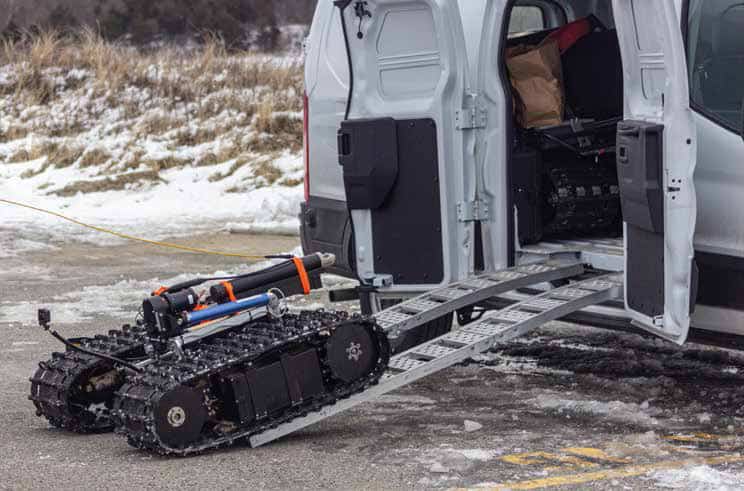 Search and rescue robot