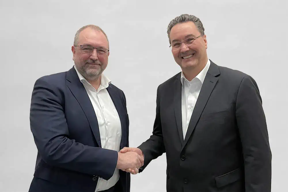 Konrad Garhammer (COO and CTO at congatec) and Michael Riegert (CEO Kontron Europe GmbH and COO IoT Europe, Executive Board Member at Kontron AG)