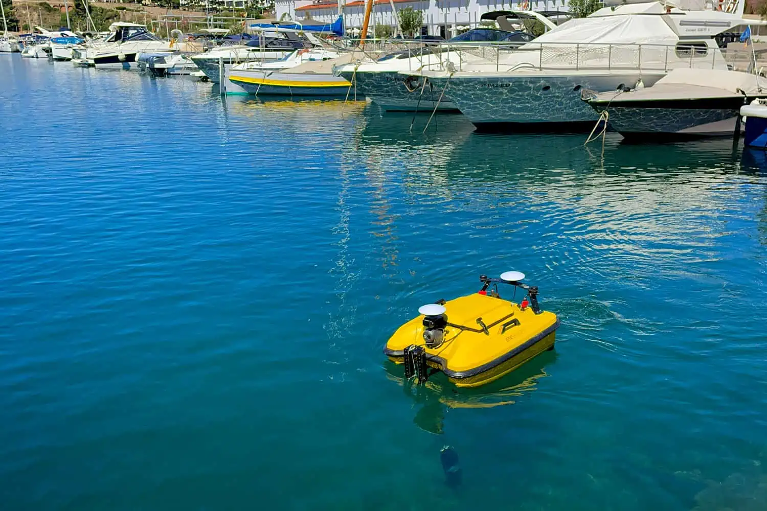 Uncrewed surface vessel