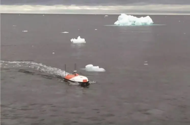 SE40 small USV
