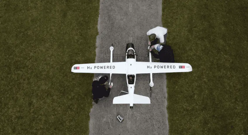 Swinburne’s AIR Hub achieves hydrogen flight