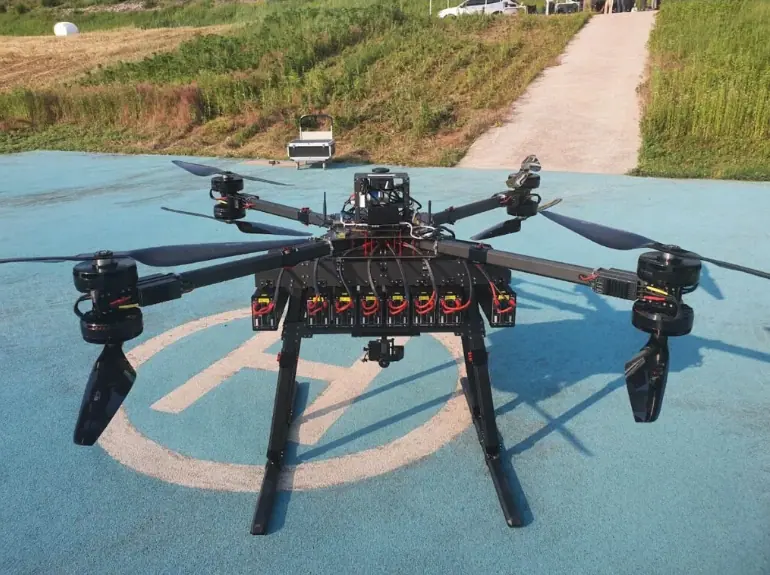 The-Bionic-Eye-Launches-New-Industrial-Cargo-Drone