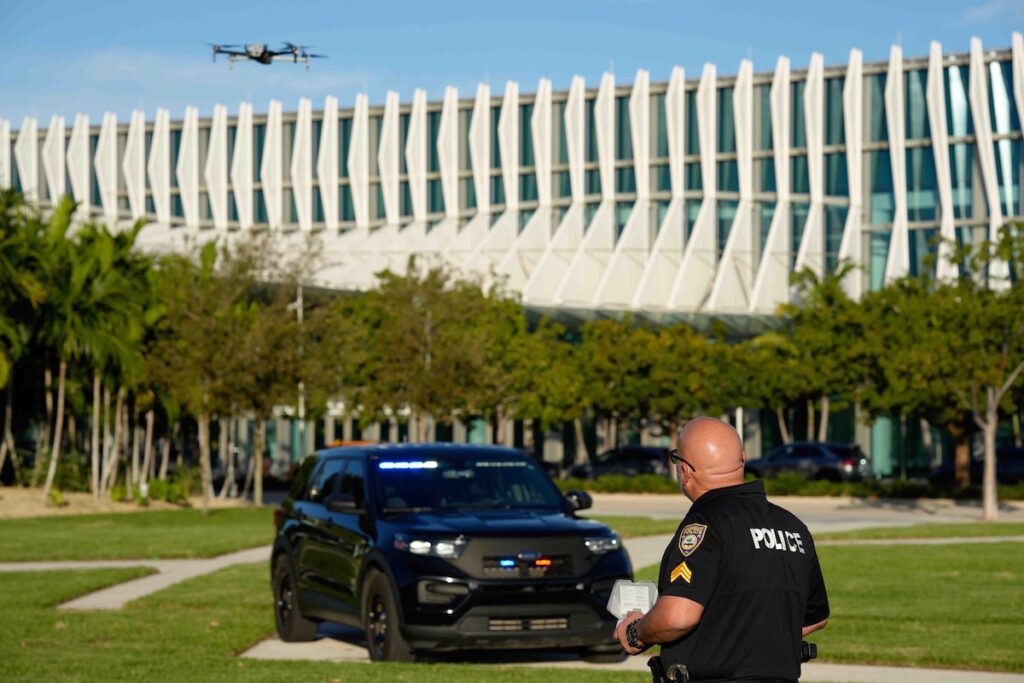 Collaboration to Deliver Skydio Drone Systems for First Responders