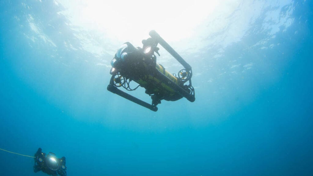 Acoustic & Integrated Navigation Systems Enable Tetherless Operation of Hovering AUVs