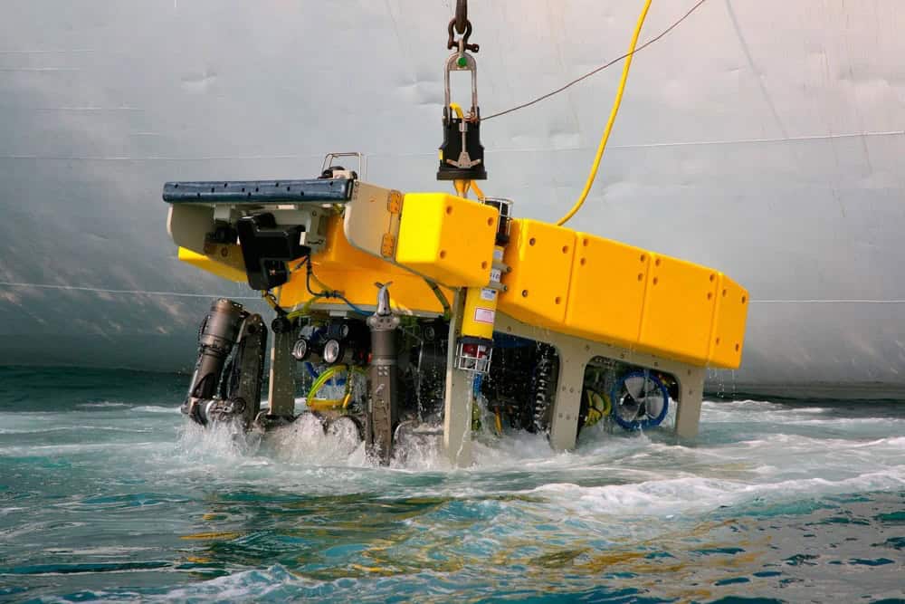 Kollmorgen Motors Maximize Field Robot Uptime and Performance