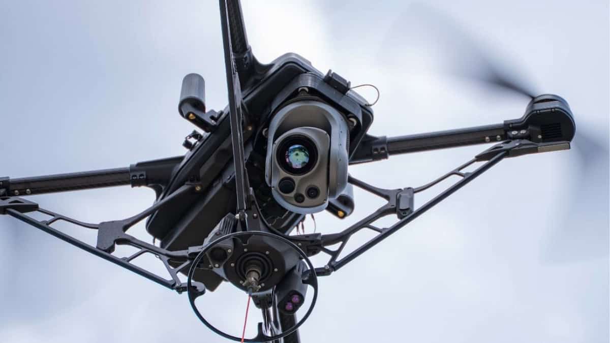 CACI-International-CM102-Integrated-on-Tethered-UAS