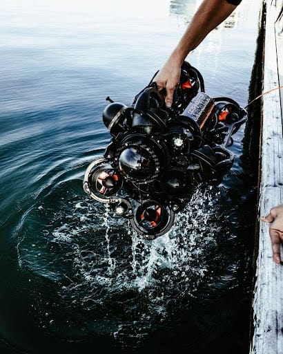Oceanbotics Expands SRV-8 Series with Compact & Cost-Effective SRV-8C ROV