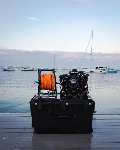Oceanbotics Expands SRV-8 Series with Compact & Cost-Effective ROV