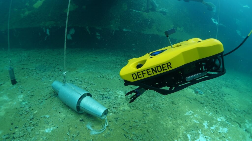 Xsens MTi AHRS Supports Underwater ROV Navigation for Explosive Ordnance Disposal