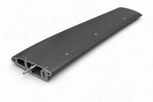 Ali per UAS prodotte da Fibreworks Composites